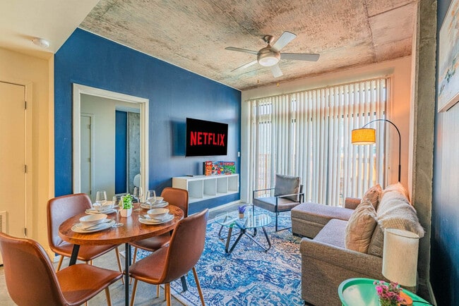 Photo - 333 E Roosevelt St Unidad ID1263038P