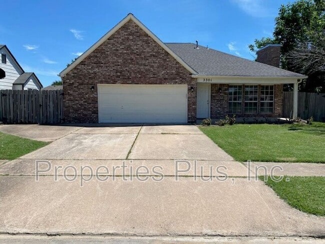Photo - 3301 N 5th St House