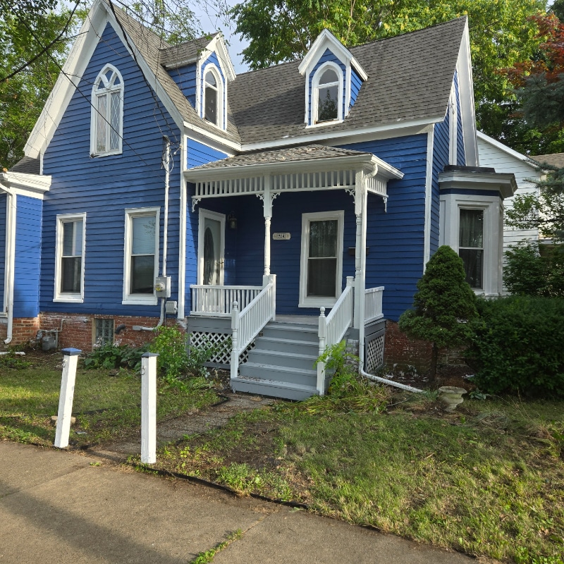 Photo - 914 N Douglas St House