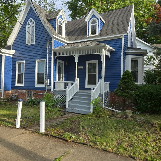 Building Photo - 914 N Douglas St Rental