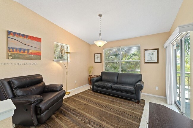 Photo - 1760 Palm Cove Blvd Unidad 5-201
