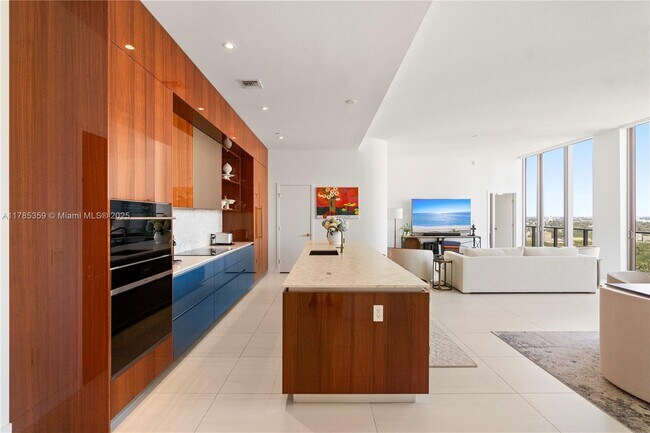 Photo - 2678 Tigertail Ave Unit PH4