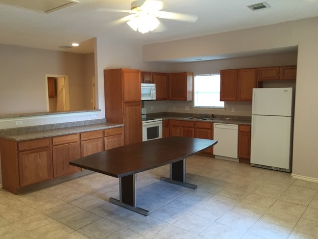 Unit A - renovated kitchen - 7547-7551 Morley St