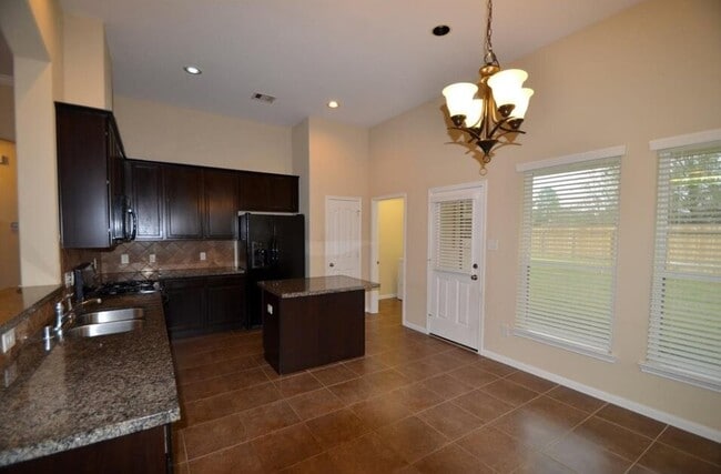 Building Photo - 9942 Taylor Springs Ln