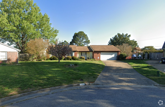 Building Photo - ADORABLE SINGLE FAMILY HOME IN KEMPSVILLE