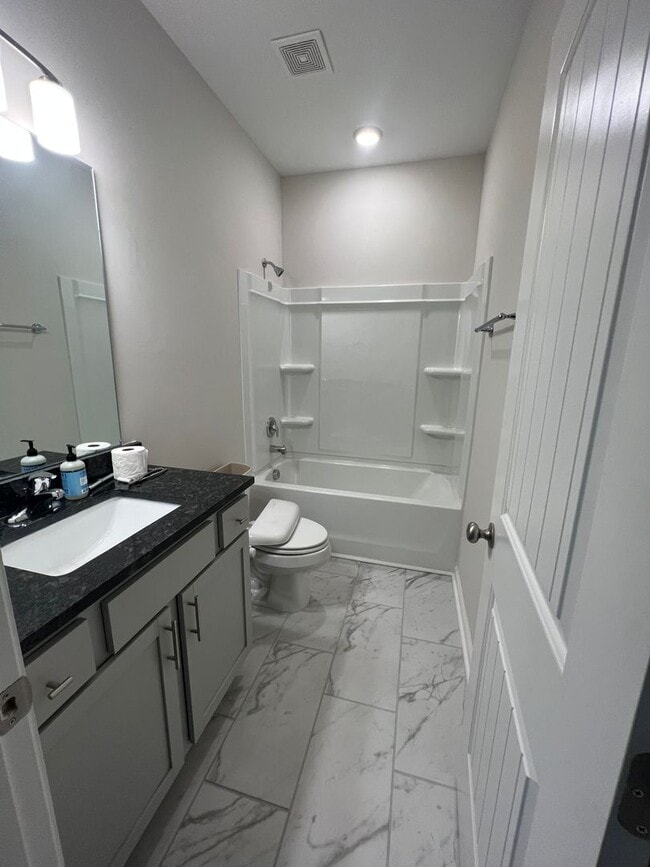 Photo - 105 Keats Grove Ct