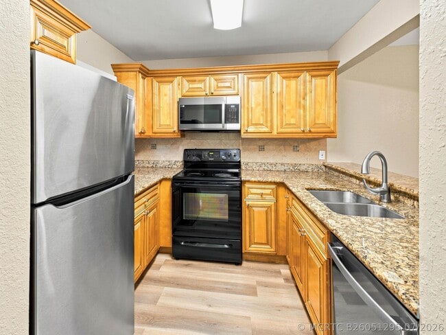 Building Photo - 1601 Balfour Point Dr Unit H