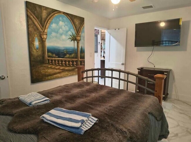 Photo - 2206 Coolidge St