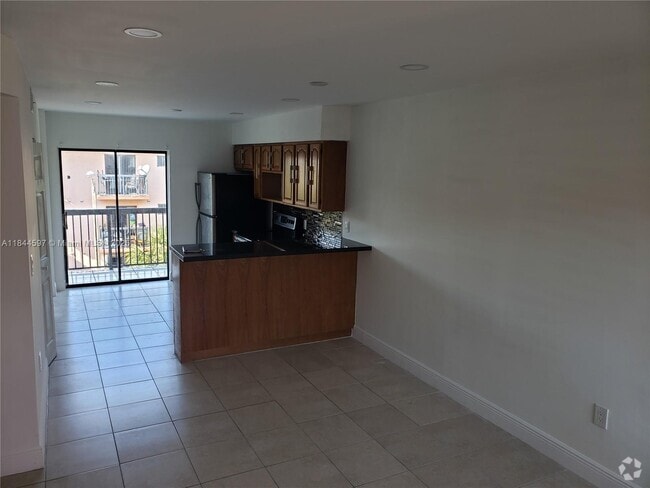 Building Photo - 5300 W 21st Ct Unit 409 Rental