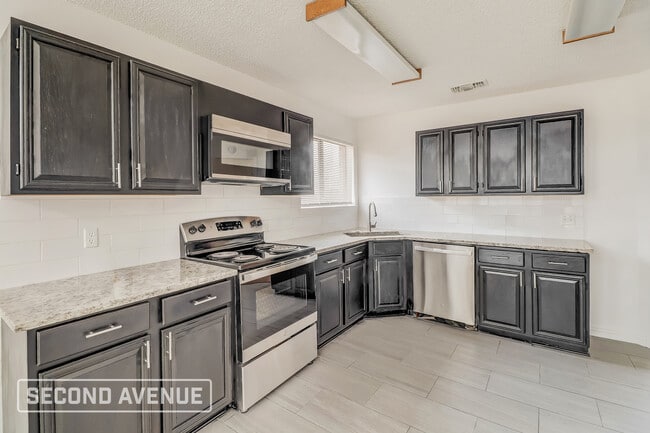 Photo - 8802 Briarwood Dr