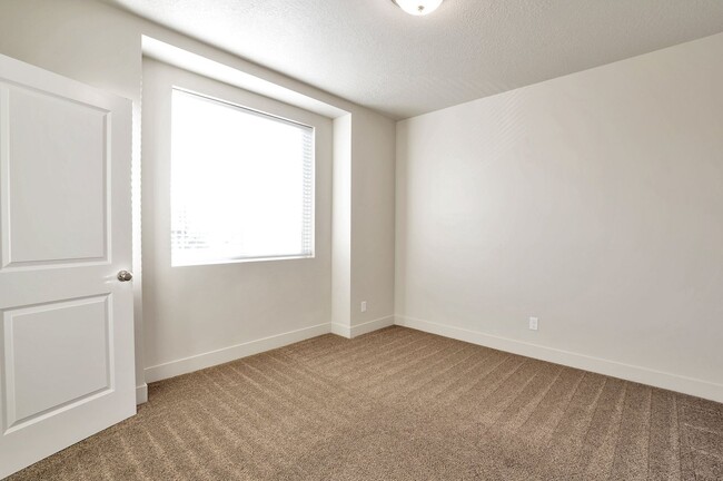 Photo - Stunning 2 Bed - 2 Bath - Pet Friendly Con... Condo Unit B201