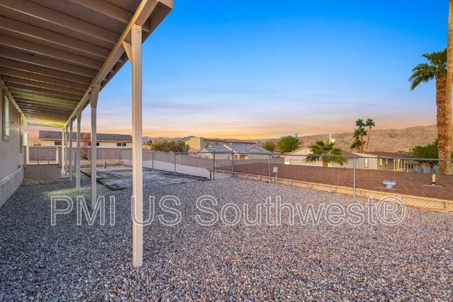 Photo - 437 Riverfront Dr