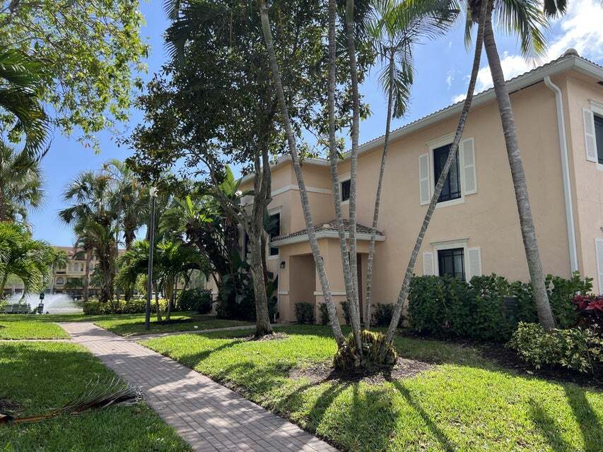 Photo - 2807 Veronia Dr Condo Unit 113