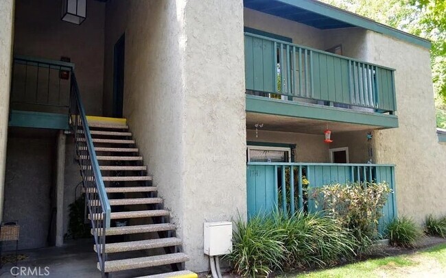 Building Photo - 1745 N Brea Blvd Unit 219 Rental