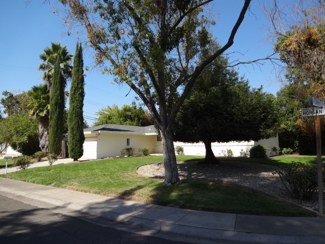 Photo - SINGLE STORY, 4 BED, 2 BA, LARGE LOT, ARDEN ARCADE AREA