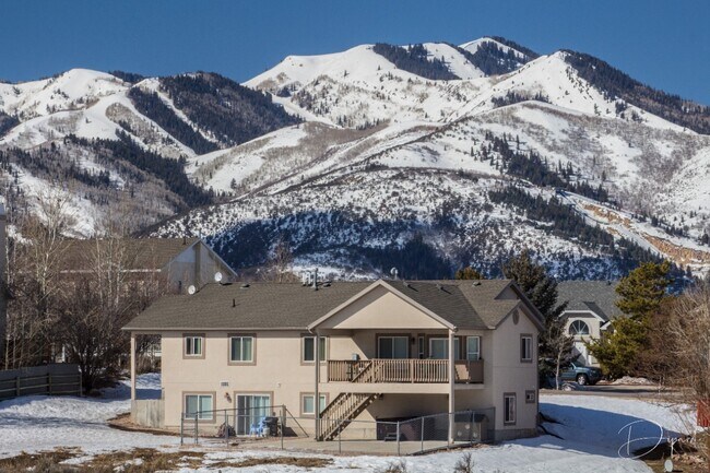 Photo - 6304 Parkridge Dr Unit Trailside Park