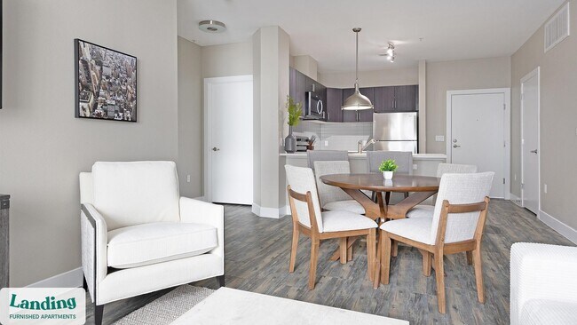 Photo - 1000 S Broadway Unidad 260