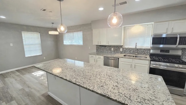 Photo - 5429 Dazzle Dr