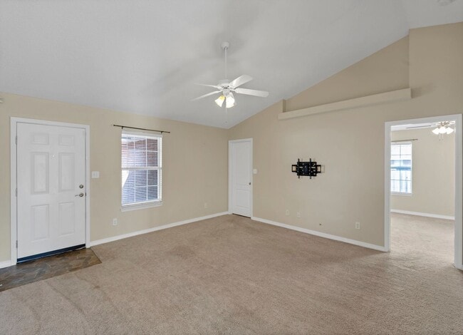 Photo - 8959 Gristmill Way