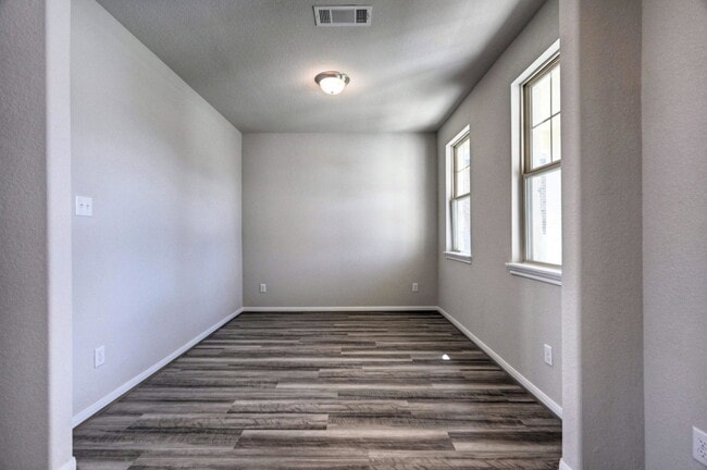 Photo - Blue Abbot Drive, Fresno, TX 77545 - 4 BR 2.5 BA single-family home