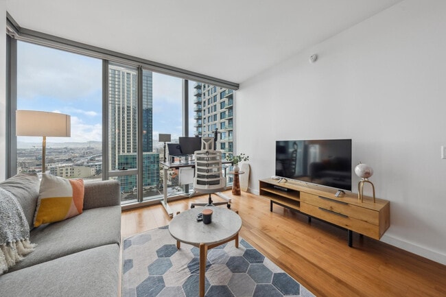 Photo - 399 Fremont St Unit FL20-ID1009875P