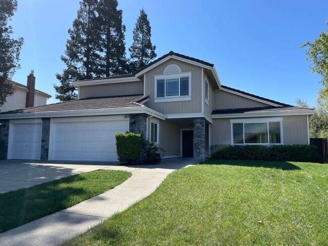 Building Photo - 5 Bed 3 Bath Home In Danville (Anderson Ranch)