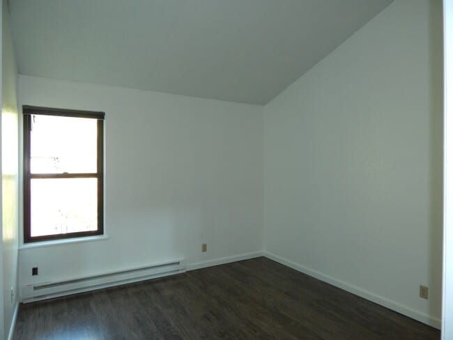 Photo - 355 W Deloney Ave