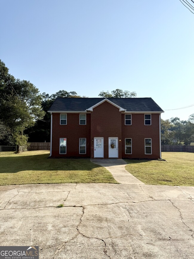 Building Photo - 240-240 Toby Springs Ln Rental