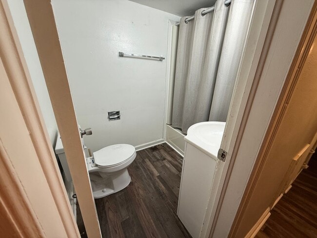 Photo - 861 N 11th St Unit 1