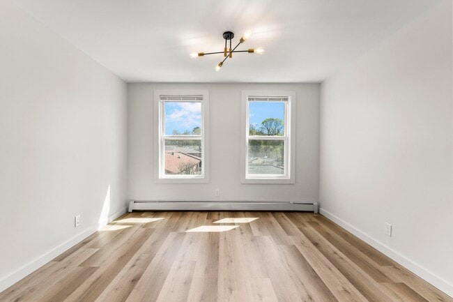 Photo - 431-431 N Main St Unit 16