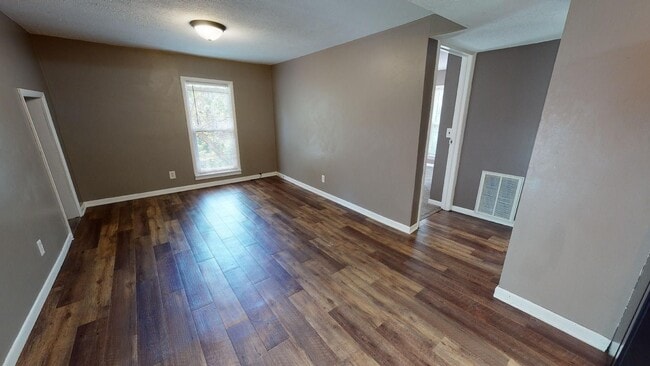 Photo - 43 Page St NE Unit Apt 2
