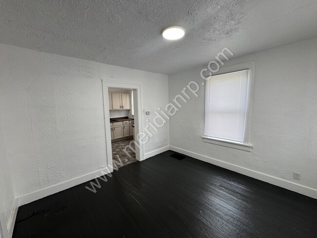 Photo - 1912 Prince St