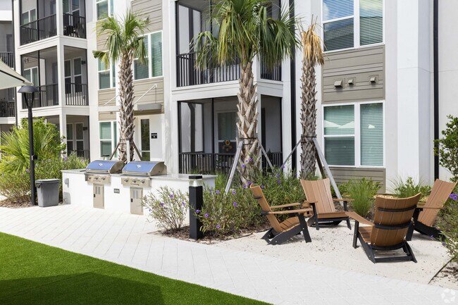 Photo - Mira at Palmer Ranch