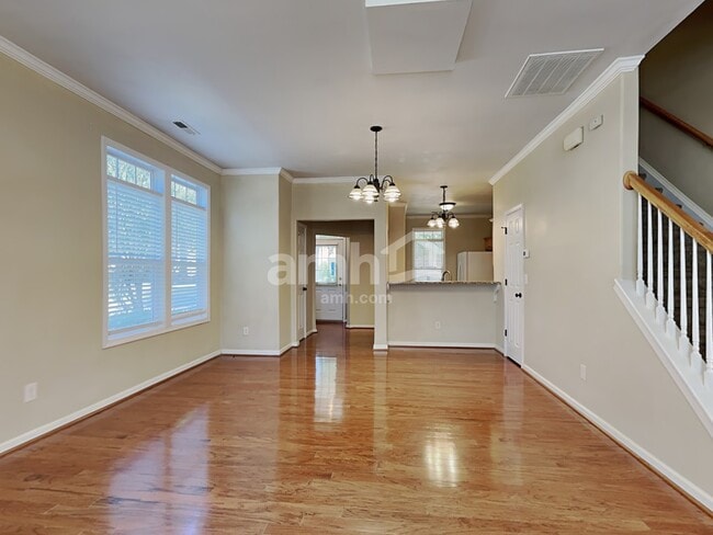 Photo - 152 Town Park Dr