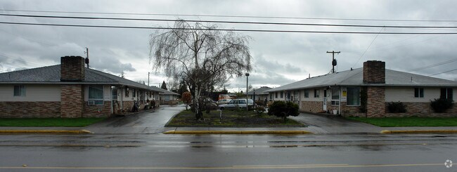 Willett Apartments - Willett Apartments