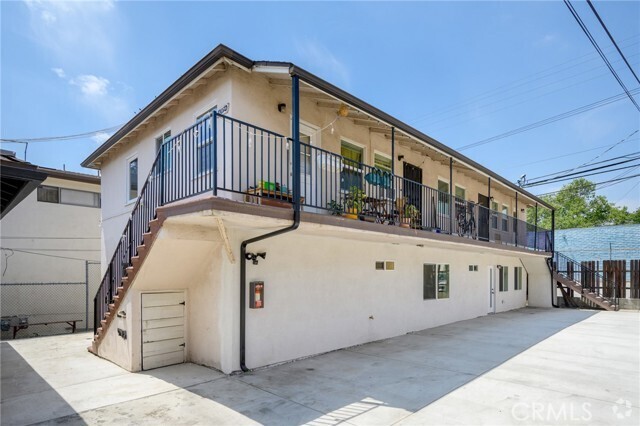 Building Photo - 1009 W Angeleno Ave Unit 202 Rental