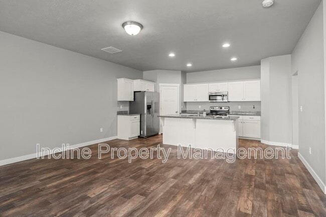 Photo - 5638 Island Ridge Dr