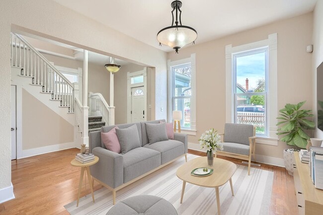 Building Photo - Beautiful Lincoln Park home by Art District on Santa Fe