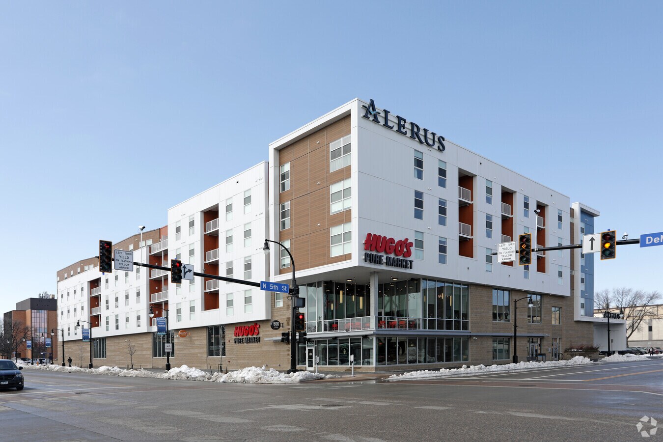 April 2022 - Pure North Apartments