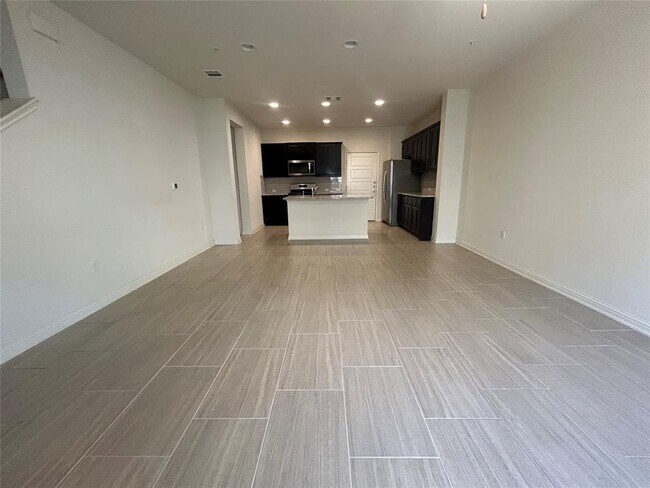 Photo - 13800 Lyndhurst St Unit 104