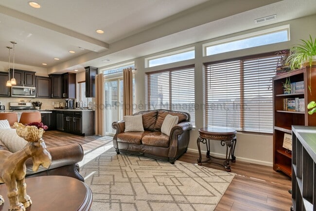 Photo - 7050 Silvergrass Dr