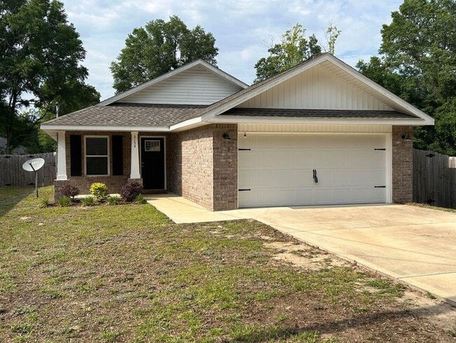 Photo - 3154 Maple St House