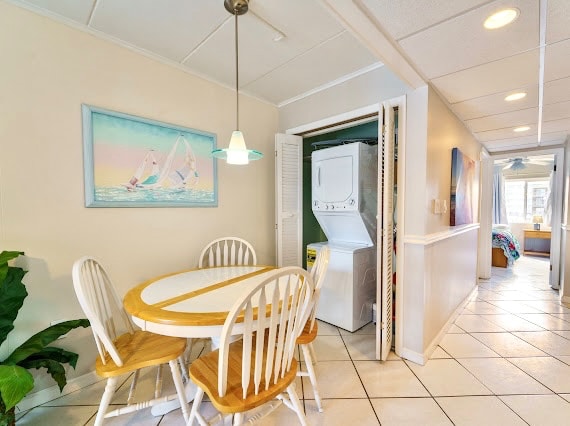 13 44th St