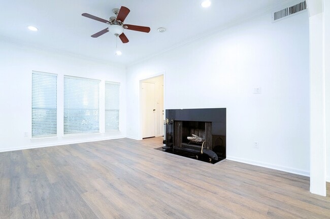 Photo - 11711 Memorial Dr Unit 695