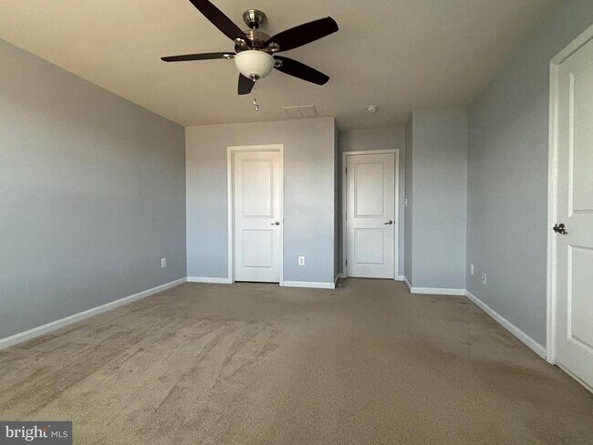 Photo - 212 Fiesta Drive