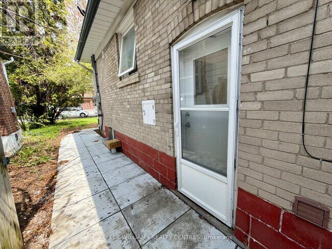 Photo - 9 Sanderson Rd