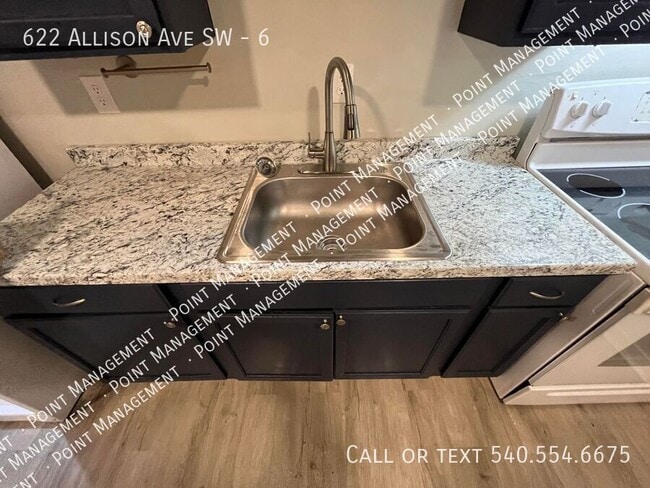 Photo - 622 Allison Ave SW Unit 6