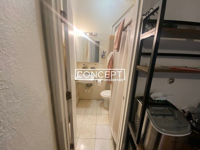 Photo - 40 Anderson St Unit 2