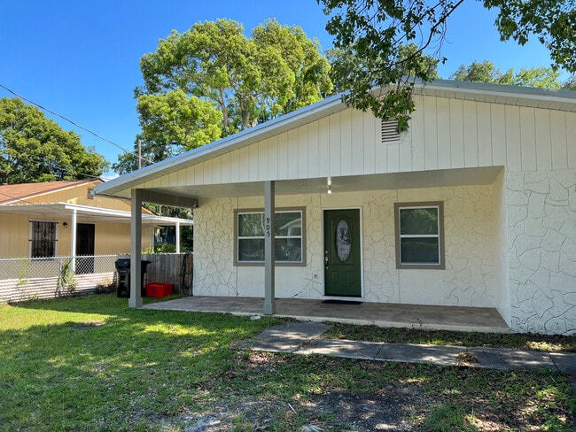 Photo - 905 NW 7th Ave