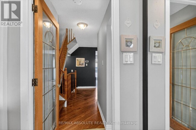 Photo - 24 Whelan Dr